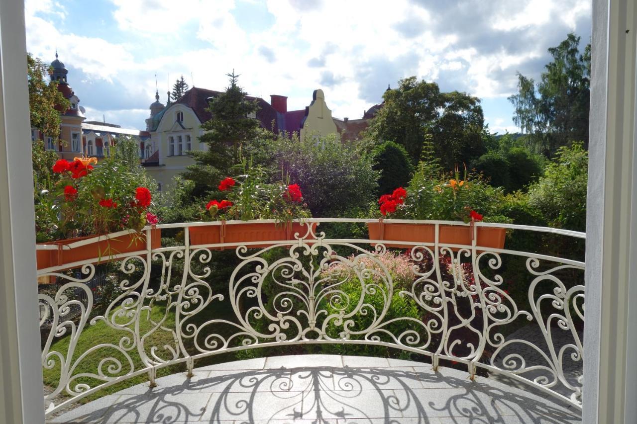 Villa Sonnenstrahl Marianske Lazne Exterior photo